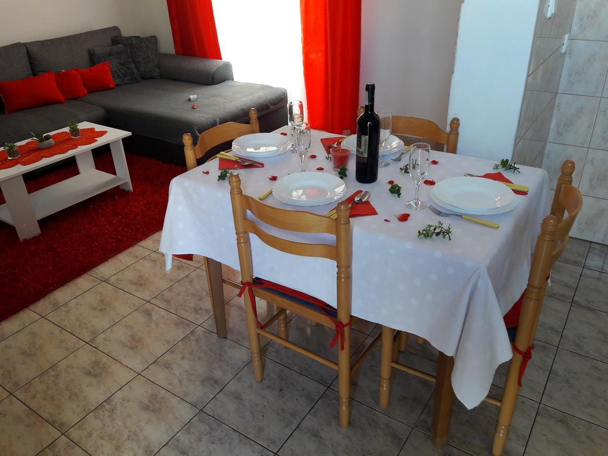 Apartments M&J Супетар Екстериор снимка