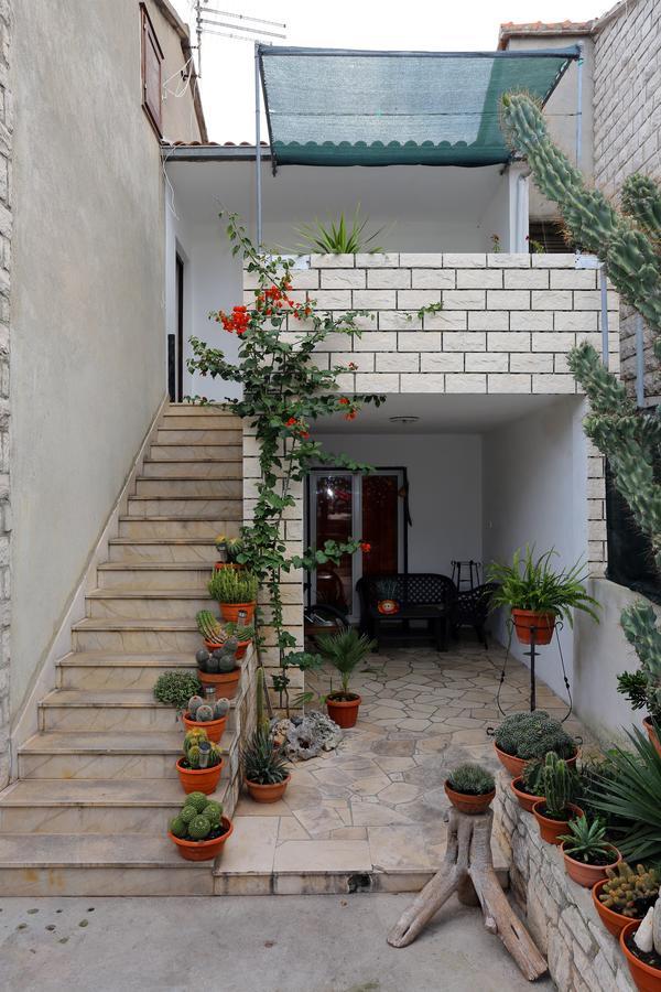 Apartments M&J Супетар Екстериор снимка